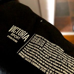 Victoria’s Secret tights